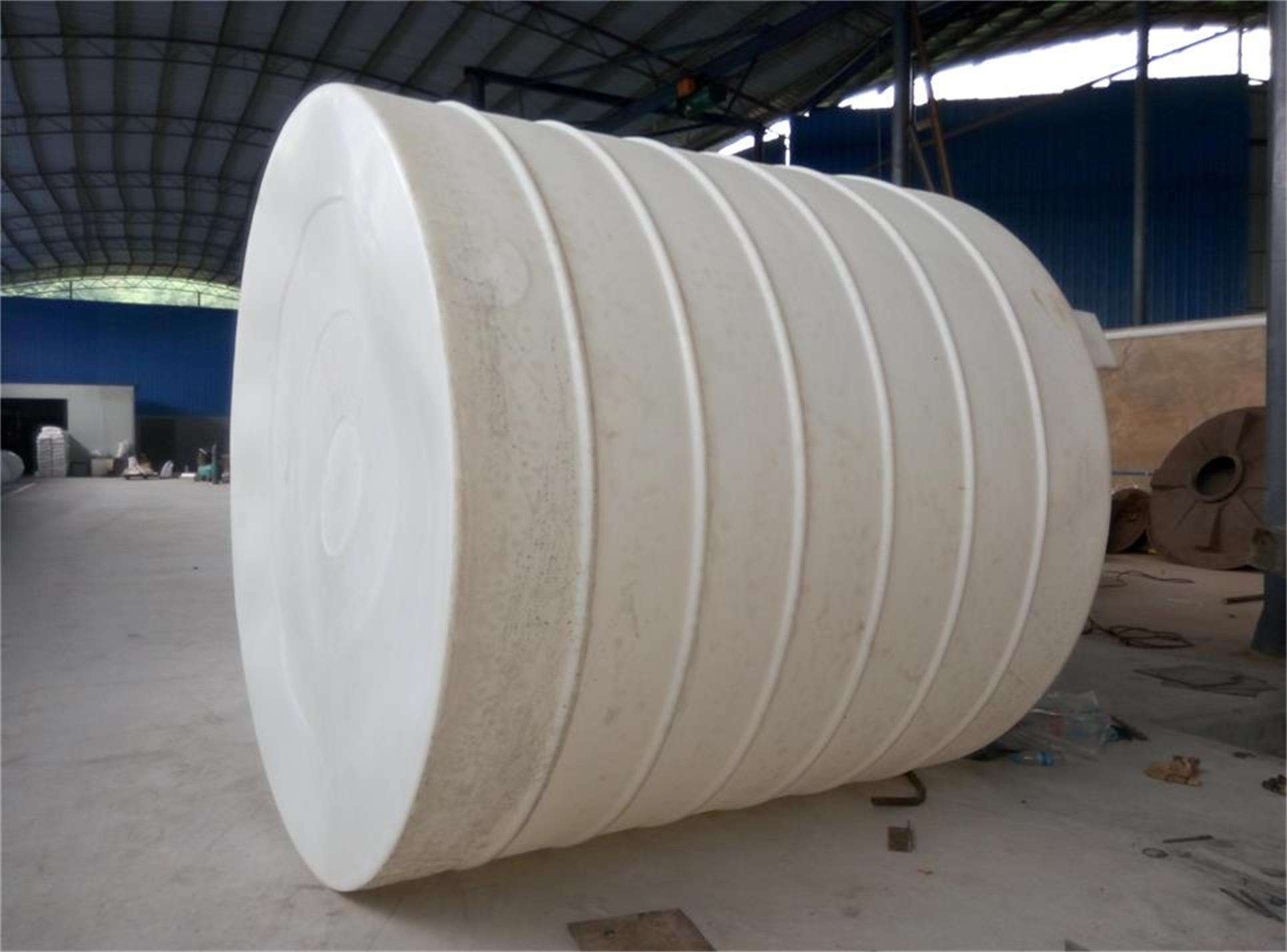 PE儲罐的使用常見問題: PE儲罐的使用常見問題: