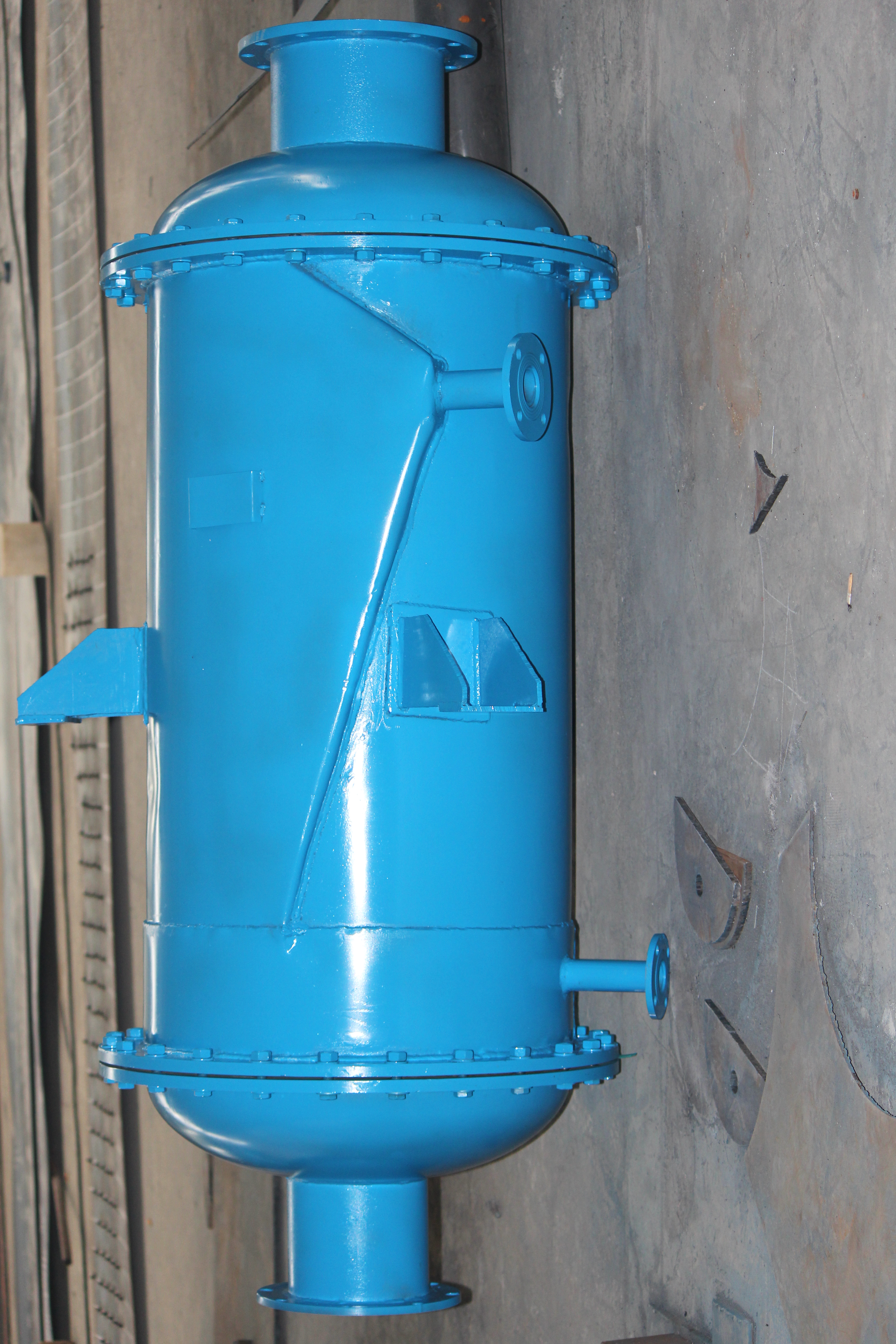 螺旋板式換熱器1.jpg 螺旋板式換熱器1.jpg